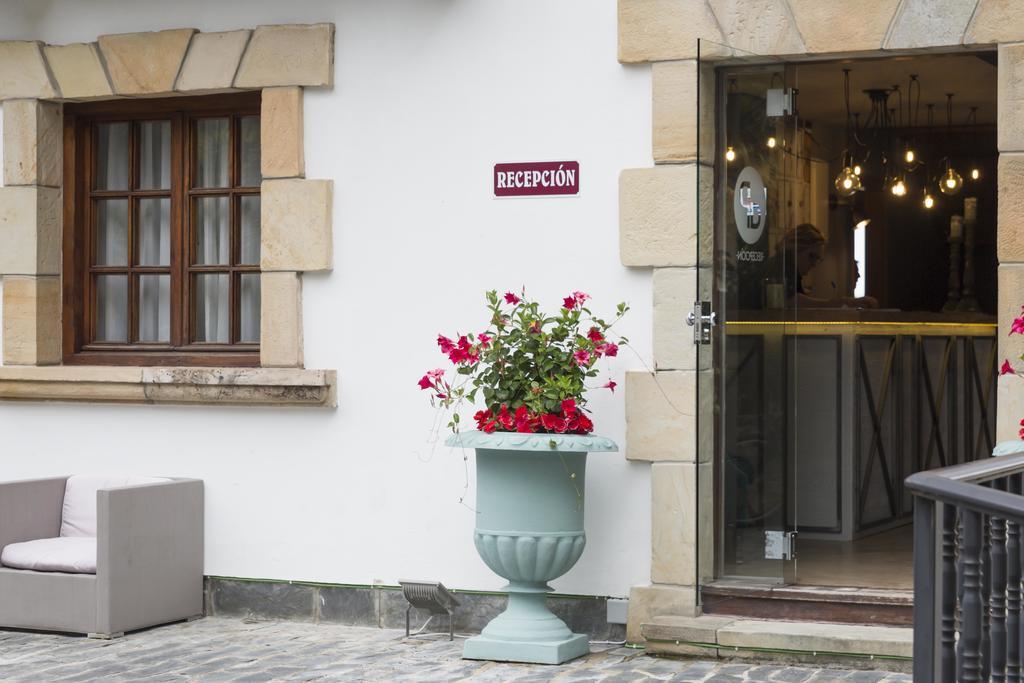 Don Pablo Hotel Pechon Exterior photo